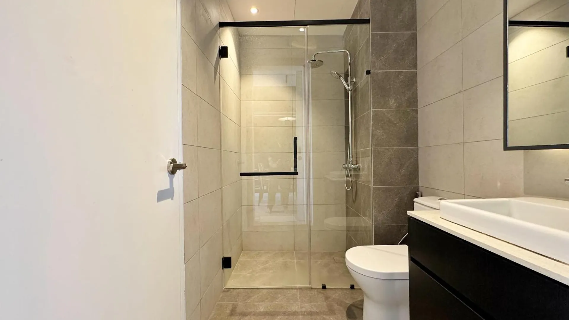 Apartment Axon Bukit Bintang Lovely 1Br Suite With Kl View Kuala Lumpur
