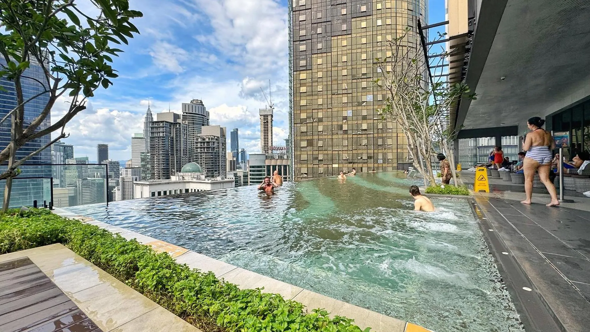 Apartment Axon Bukit Bintang Lovely 1Br Suite With Kl View Kuala Lumpur Malaysia